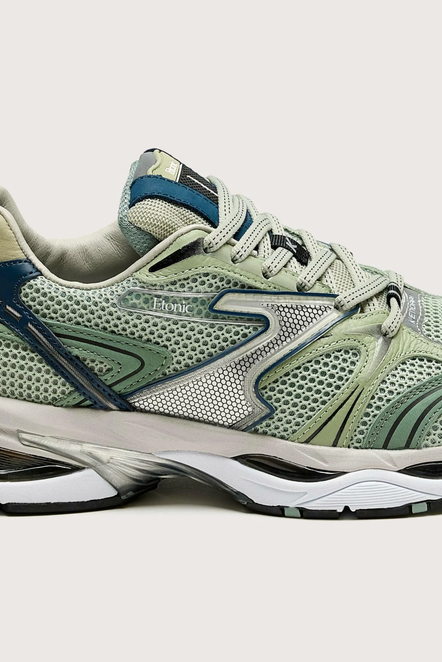 ETONIC Kendari Multi Pour Femmes