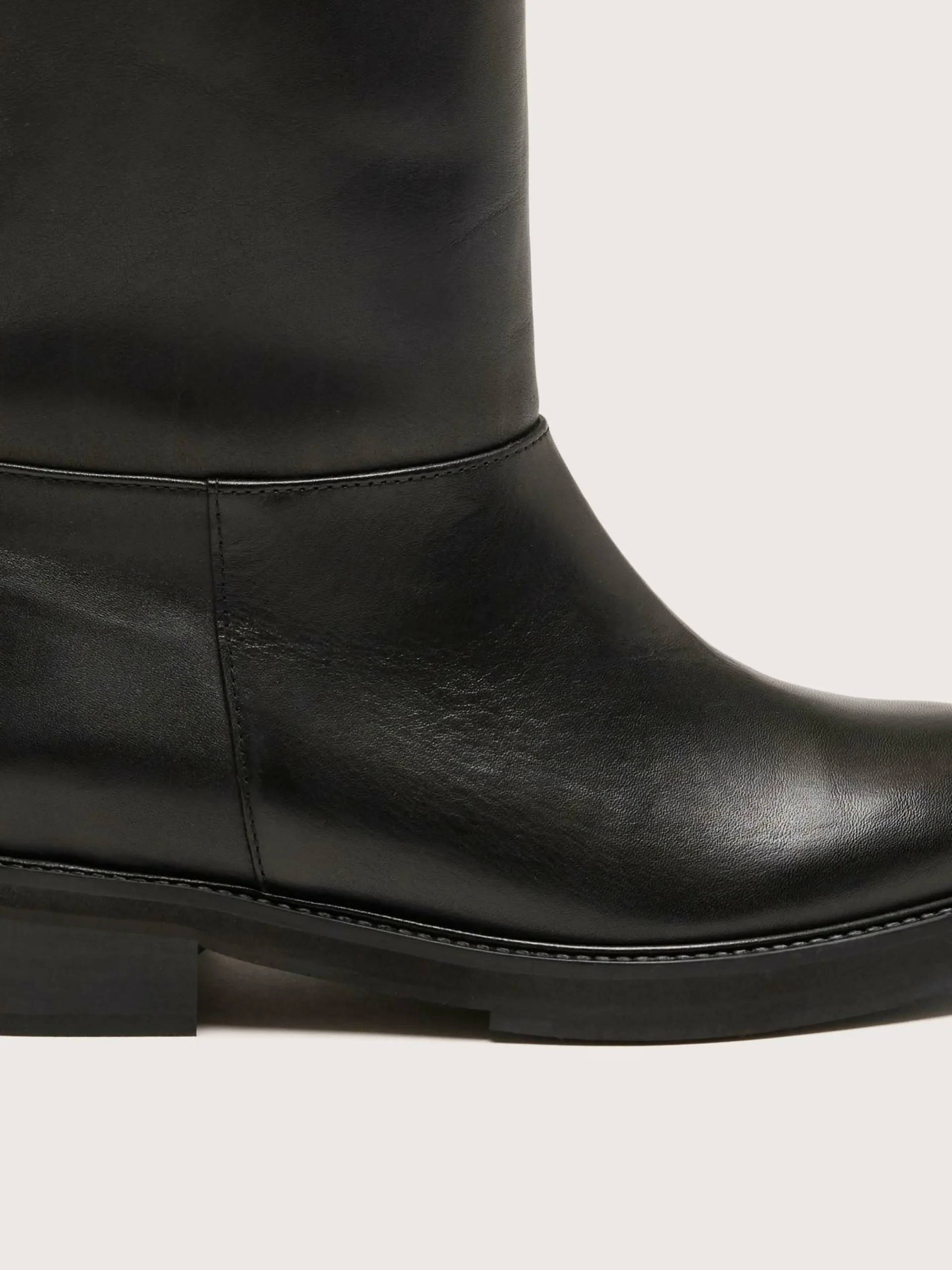 FLATTERED Bottes Frances