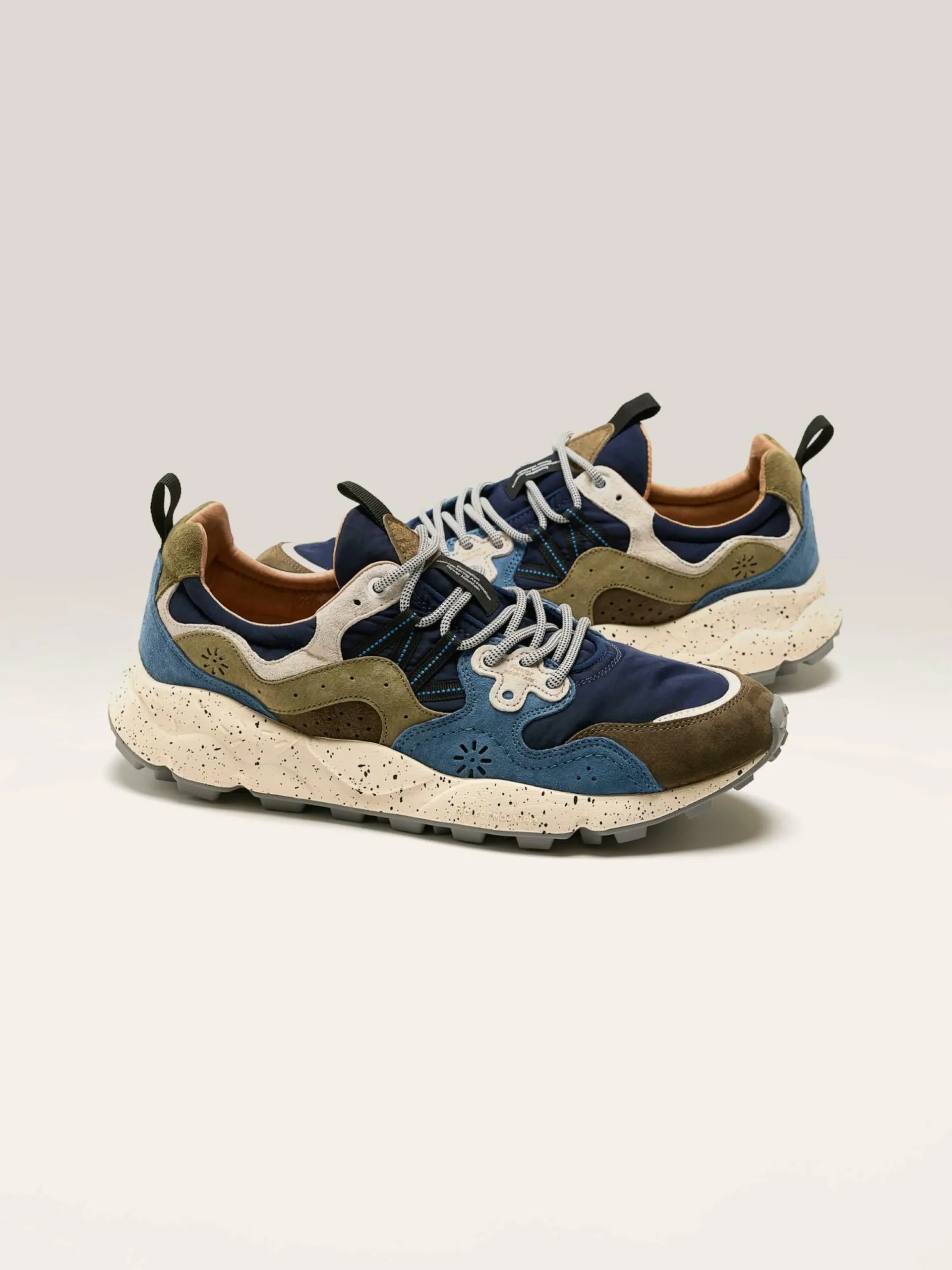 FLOWER MOUNTAIN Yamano 3 Pour Hommes