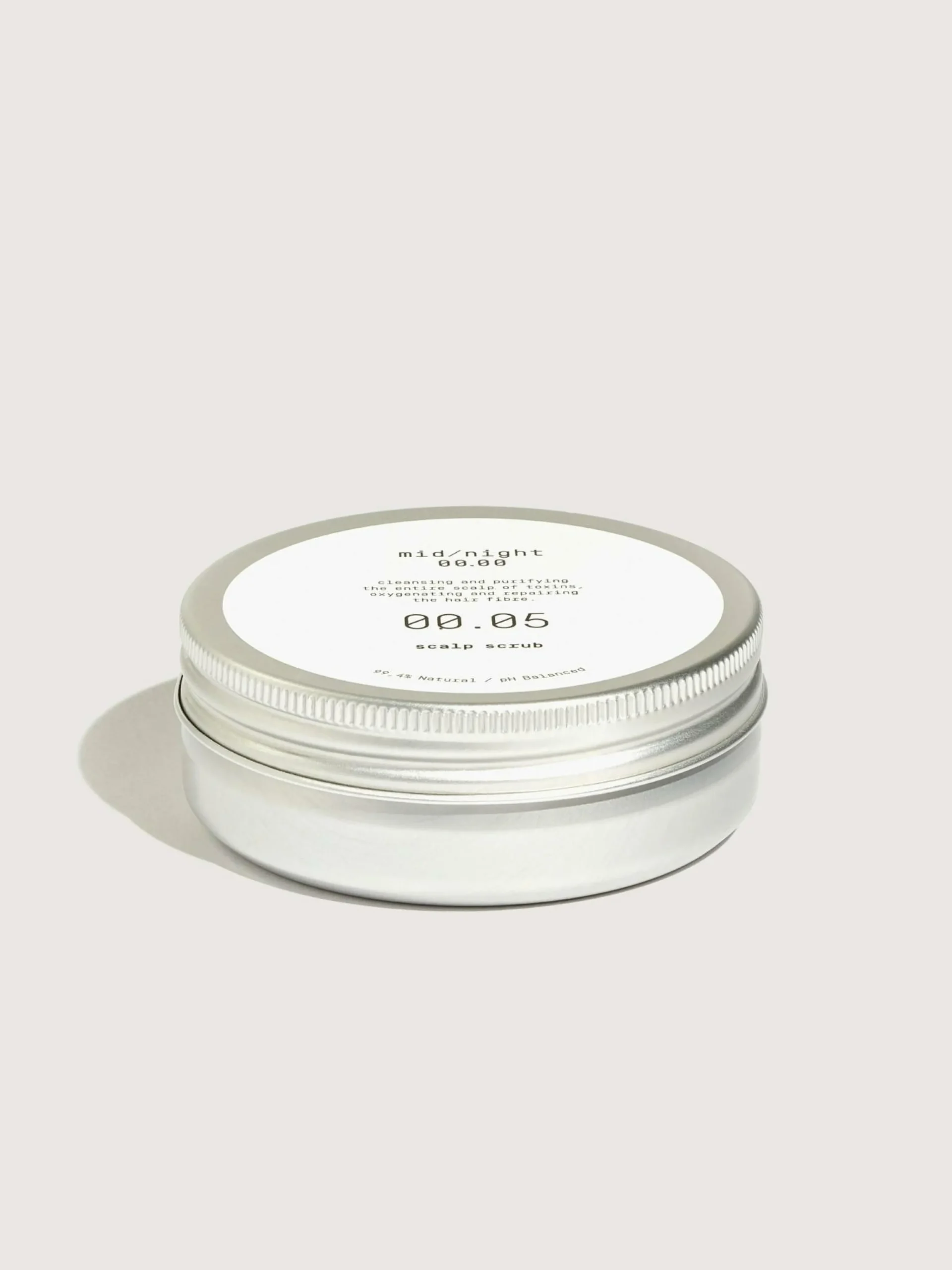 MID/NIGHT 00.00 Gommage Du Cuir Chevelu 00.05