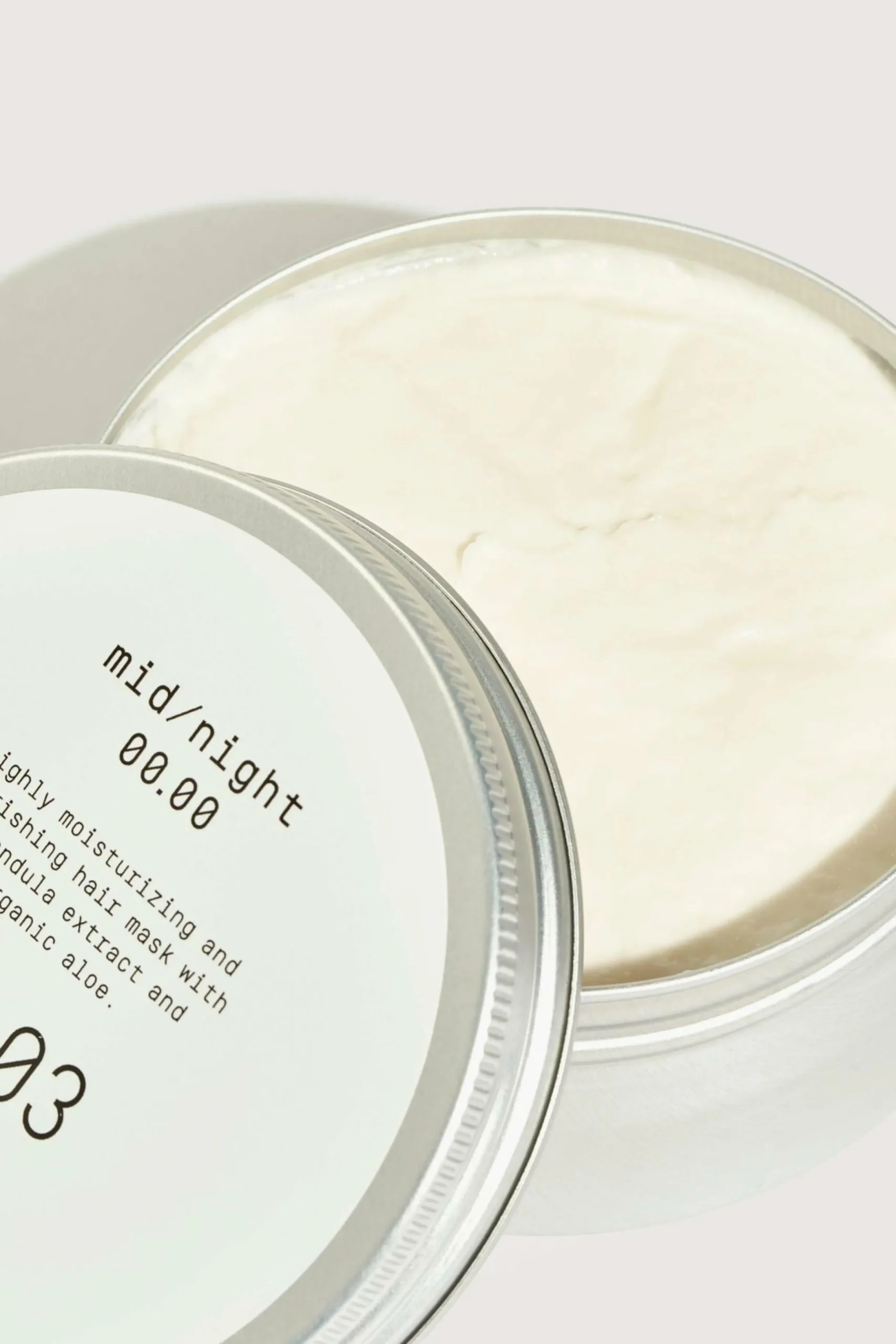 MID/NIGHT 00.00 Masque Capillaire 00.03