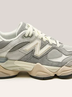 NEW BALANCE 9060 Pour Femmes