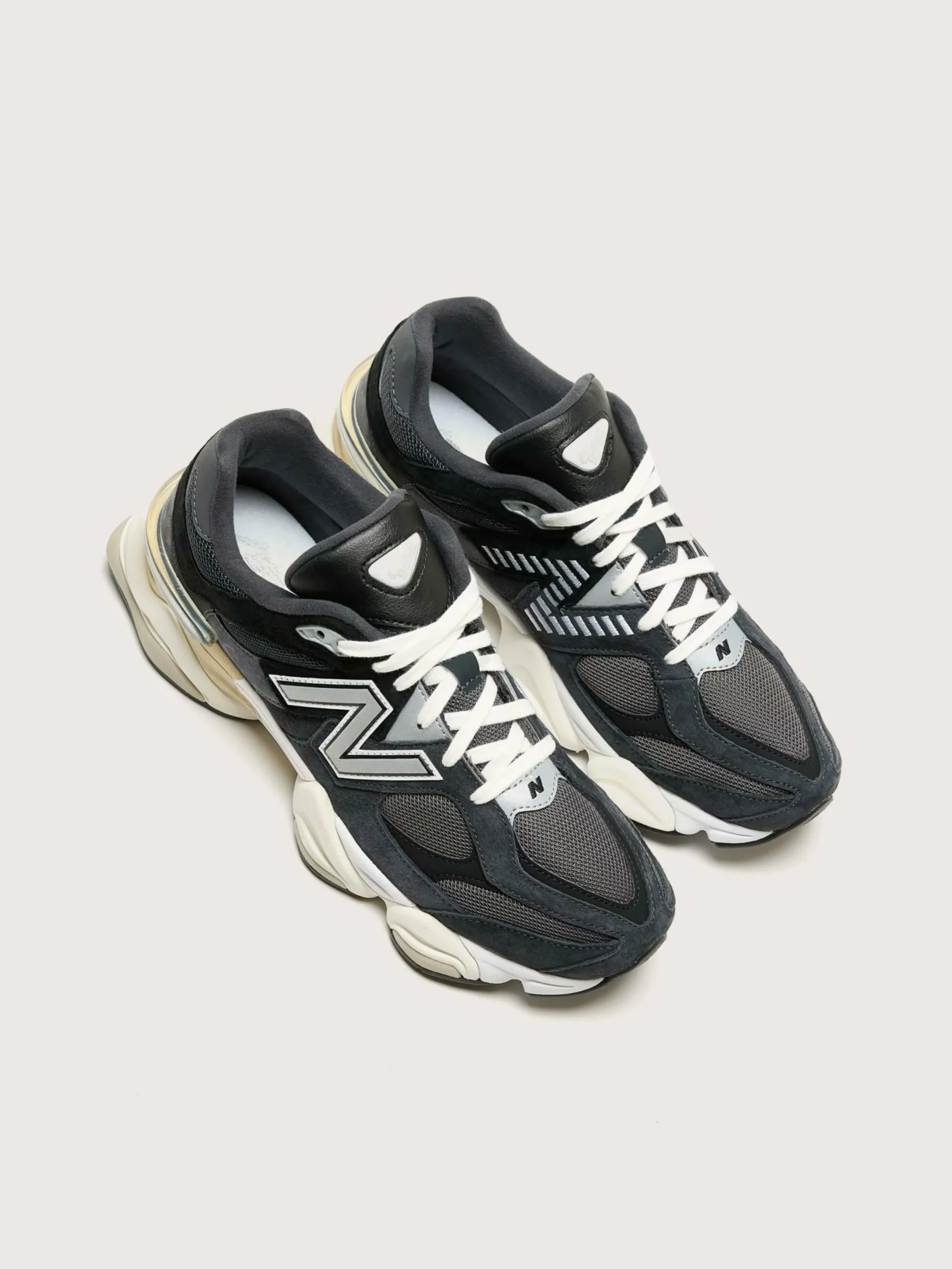 NEW BALANCE 9060 Pour Hommes