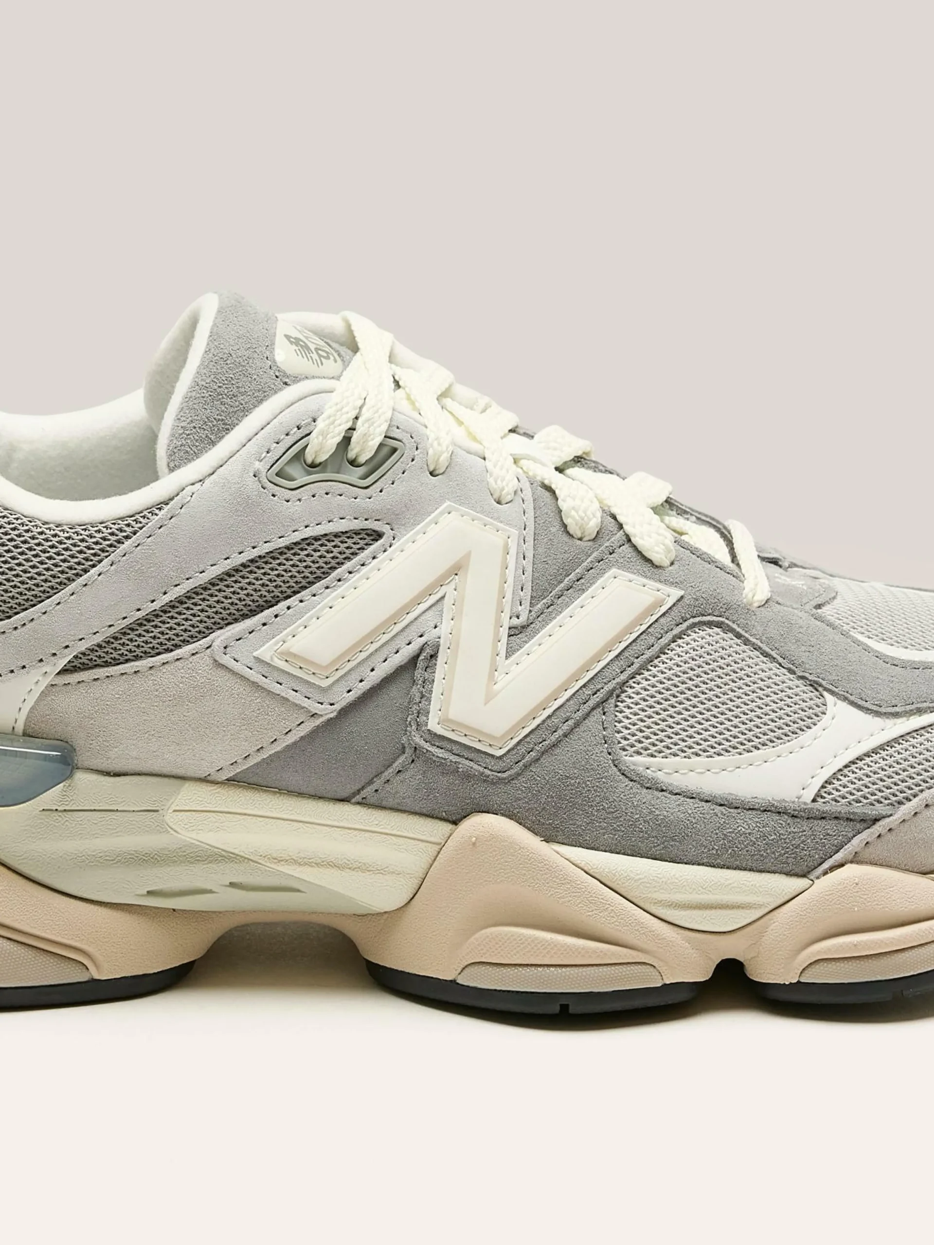 NEW BALANCE 9060 Pour Hommes
