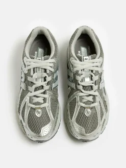 NEW BALANCE 1906R Pour Femmes