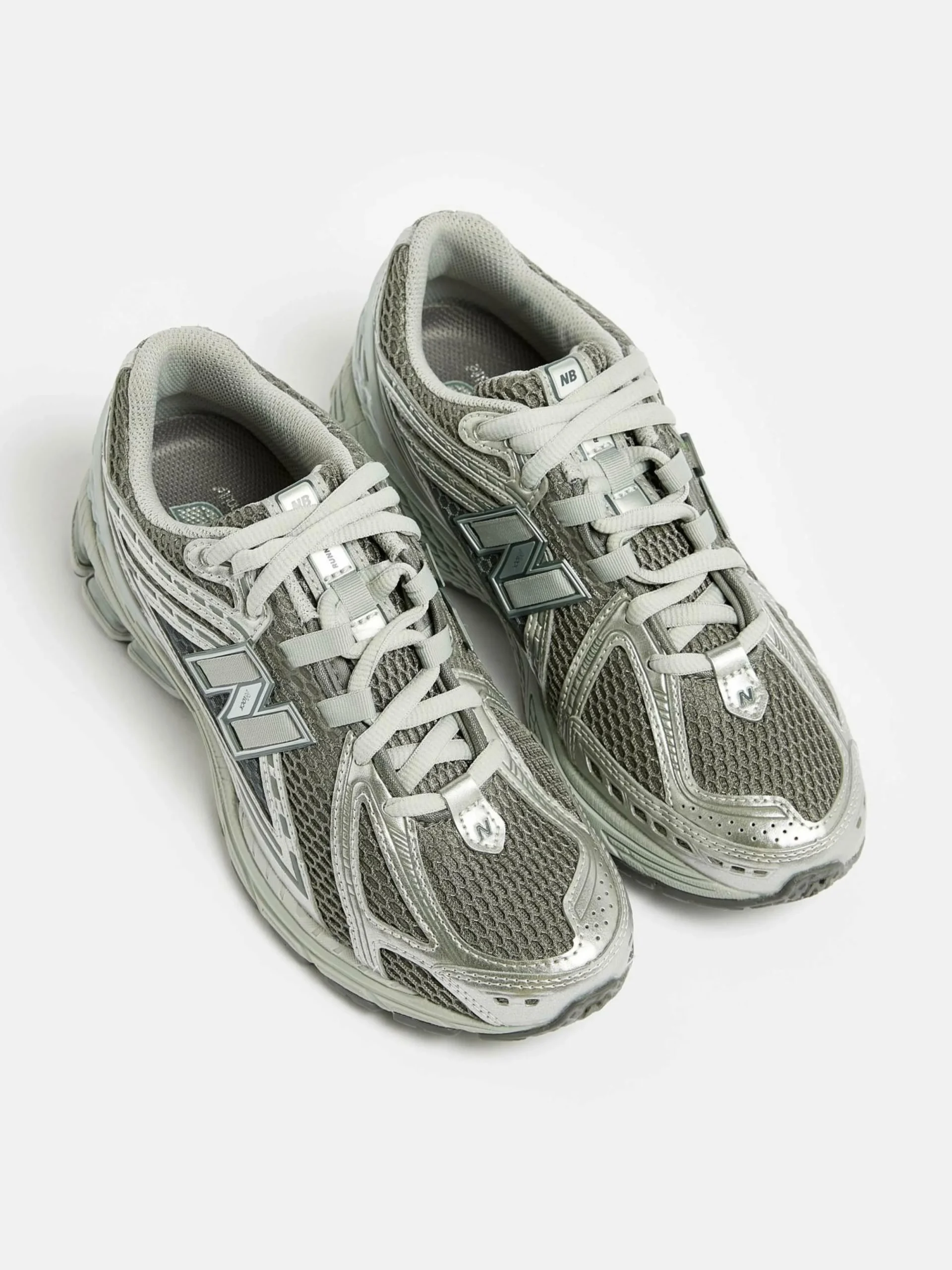 NEW BALANCE 1906R Pour Femmes